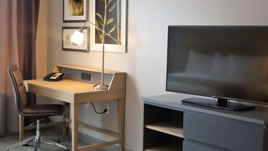 Country Inn & Suites By Radisson, Springfield Southeast Extérieur photo